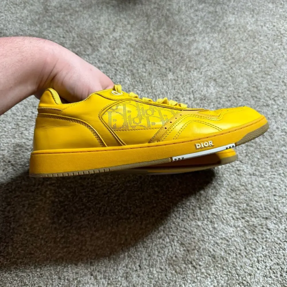 Christian Dior B27 Low Top World Tour Yellow Beige Oblique Sneaker